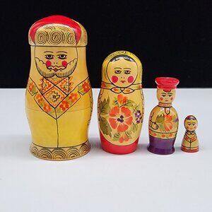 Vintage Hand Painted Russian Matryoshka Nesting Dolls Set Of 4 Made In USSR